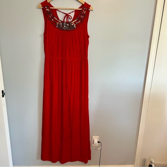 AGB Red Sleeveless Maxi Dress Waistband Lined Sequins Beaded Gauze Sz L Flowy - Picture 1 of 14